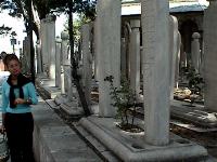 graveyard in back of Mosque of Suleyman the Magnificient